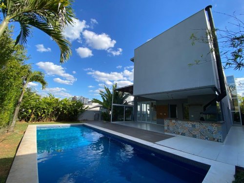 Casa em Condomínio Melville Santana de Parnaíba 