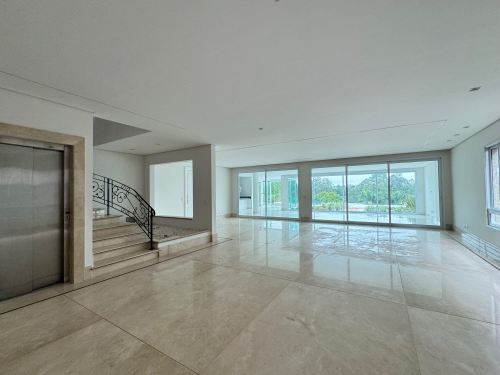 Casa em Condomínio Tamboré 02 Santana de Parnaíba 