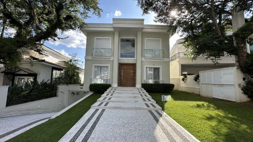 Casa em Condomínio 18 do Forte Santana de Parnaíba 