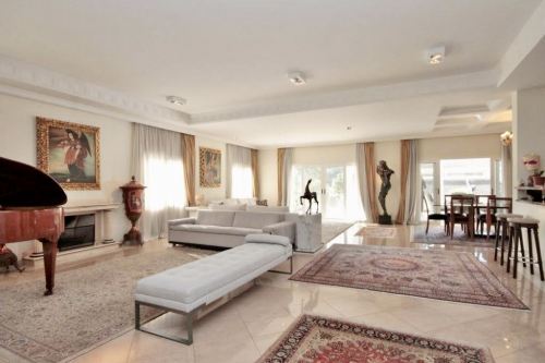 Casa em Condomínio Alphaville 08 Santana de Parnaíba 